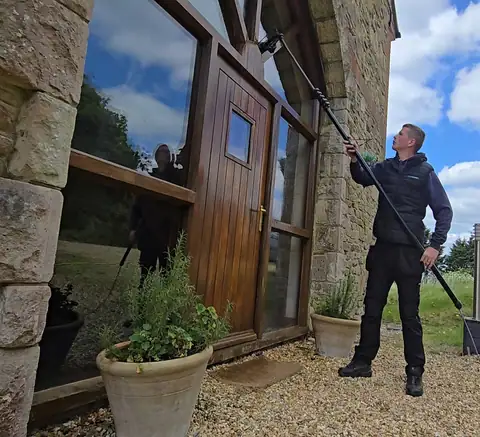Holiday let window cleaning