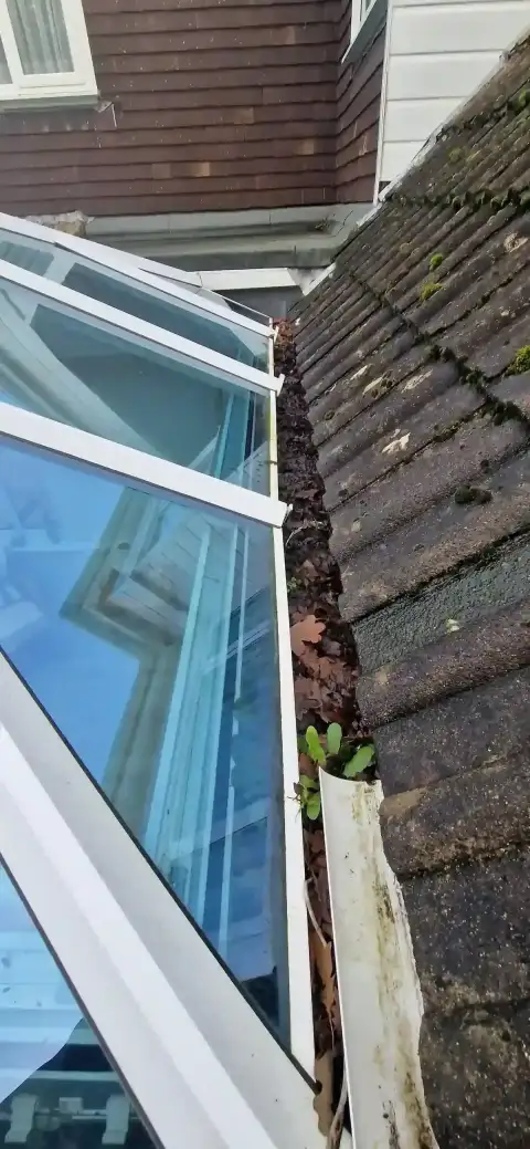 Conservatory gutter cleaning
